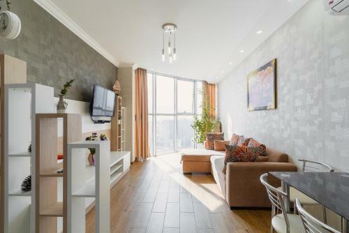 Happy Apartment