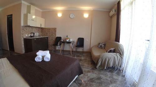 Sunny Apartment In Orbi Plaza With Sea View