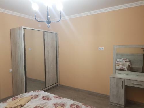 Qeti's Apartment In Batumi - Angisa