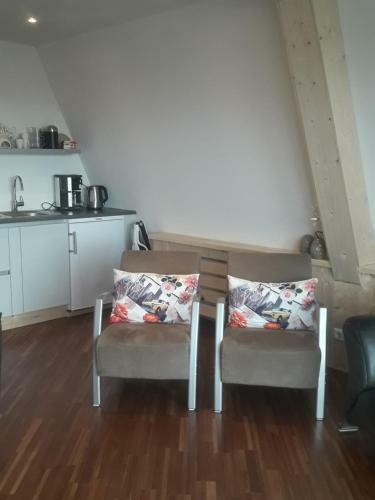 4t4 Apartment C