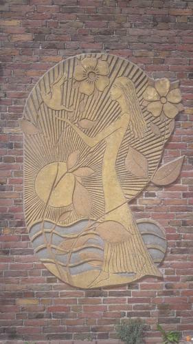 4t4 Apartment C