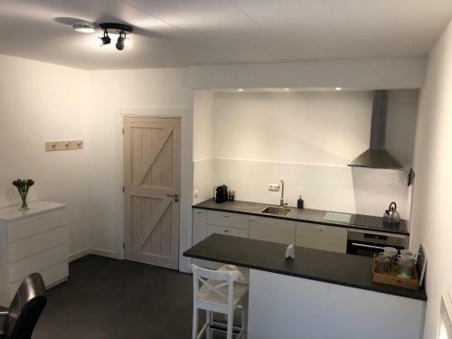 Apartamento Iselmarpleats Comfortabele Studio Met Badkamer