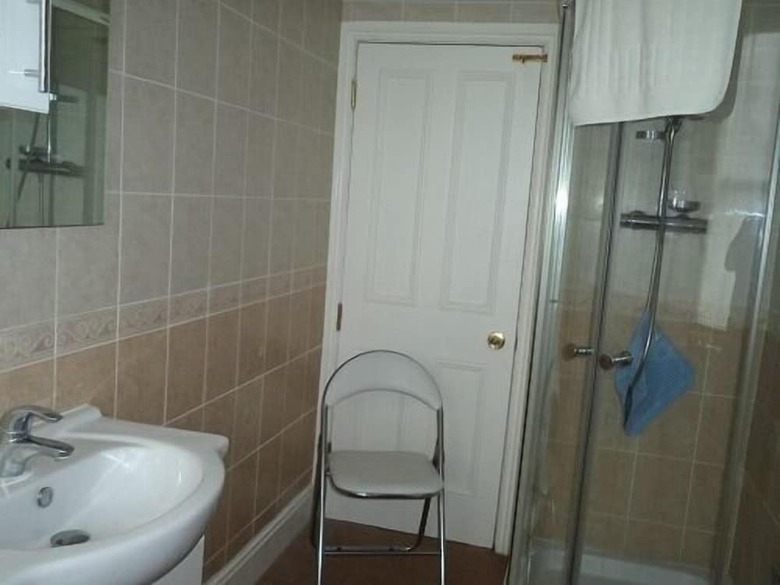 Hostal Britten House