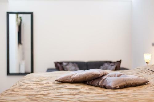 Luxurious Two Bedroom Apartment A Kwartier Center