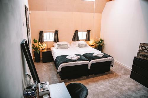 Bed & Breakfast Harlingen Staete Oase Van Rust En Luxe