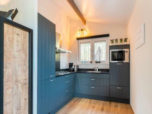 Comfortable Holiday Home In Hellendoorn With Terrace