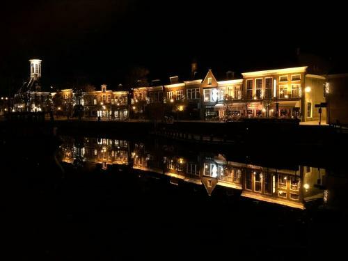 Sfeervol Vakantiehuis In Holwerd
