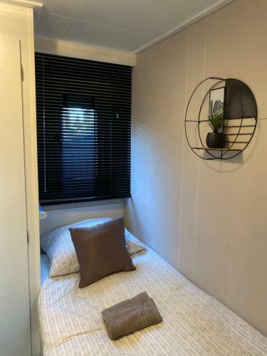 Chalet Forel Op De Veluwe In Hoenderloo