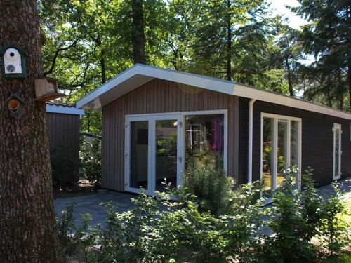 Luxurios Chalet With Decking, On The Veluwe