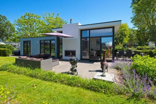 Cube Exclusiv Hulst 32 ~uitzicht Op Het Veluwemeer