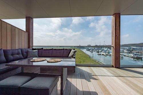 Ferienhaus D'ouwe Haven 10 C
