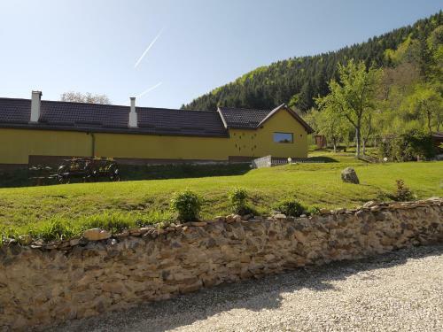Hostal Oma's Hutte