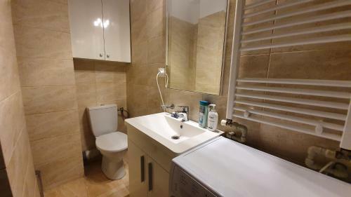 Apartament Cu 3 Camere In Militari Residence