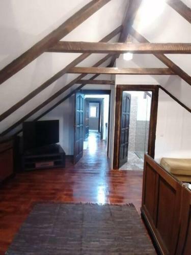 Casa Huber, O Cas? S?seasc?, Readus? La Via??