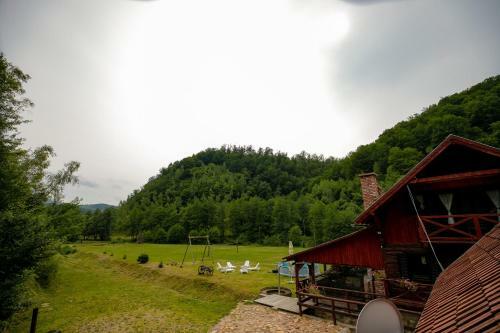 Hanul Morii - Pool, Sauna And Jacuzzi