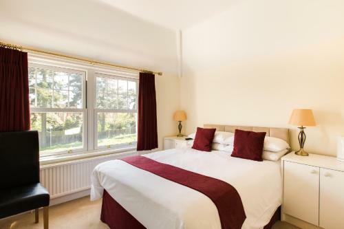 Bed & Breakfast Cumberland House Gatwick B & B