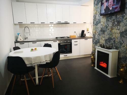 Modern Central Apartament