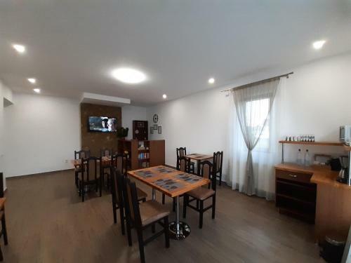 Hostal Mirana