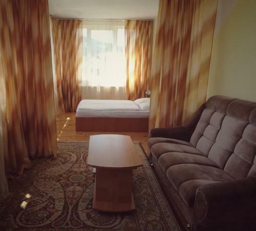 Hostal Pensiunea Apolka Panzi�