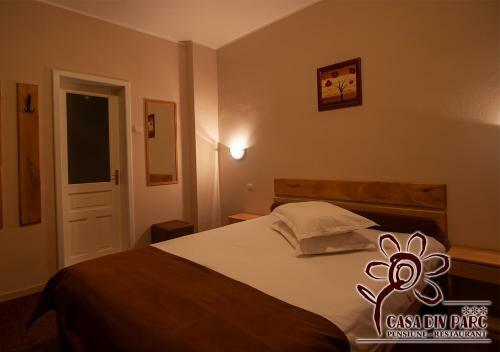 Hostal Casa Din Parc