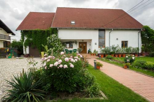 Hostal Casa Florilor