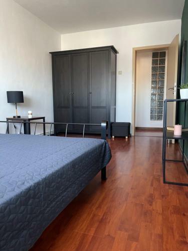 Romanescu View 3 Rooms Apartment Self-checkin
