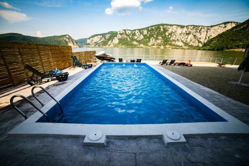 Hostal Vila La Faleza Dubova