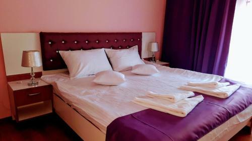Hostal Casa Leucian
