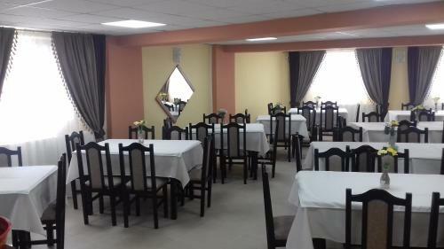 Hostal Casa Leucian