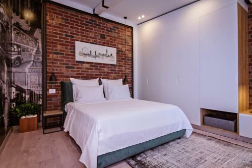 No 6 Apartments