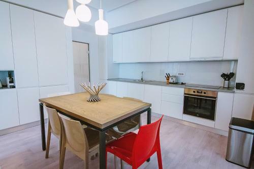 No 6 Apartments