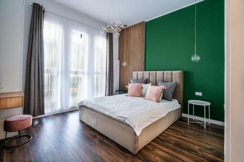 Lunaz Apartment