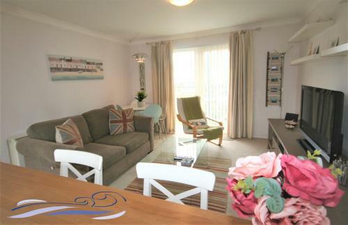 Bay Apartments