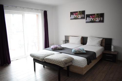 Hostal Bruno Apartment