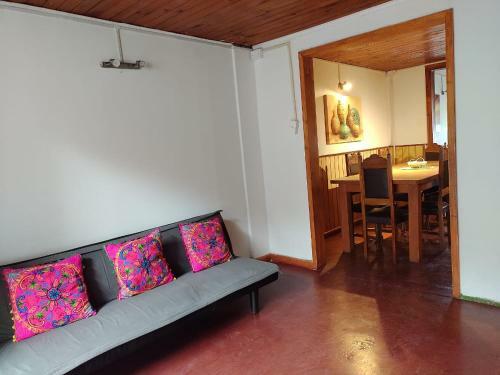 Casa Ma�u