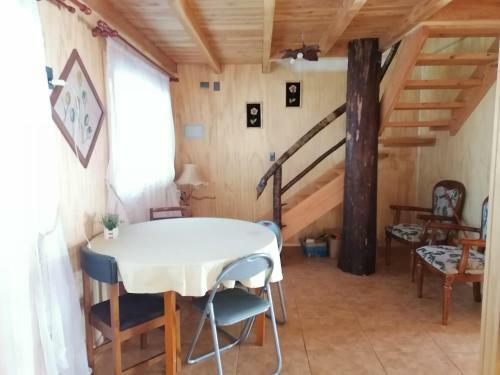 Casas Y Caba�as Betty