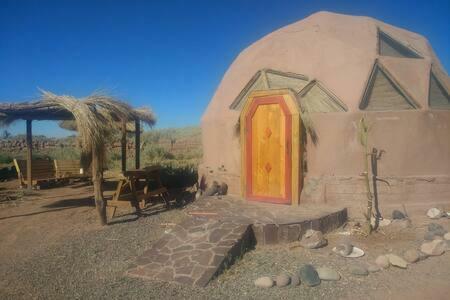 Hotel Domo Del Desierto