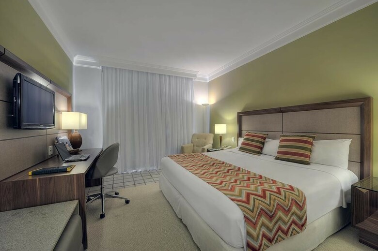Hotel Deville Salvador