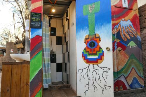 Hostal Casa Voyage Hostel