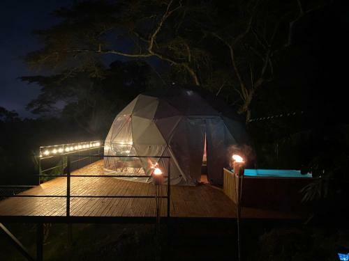 Glamping Monta�a Escondida