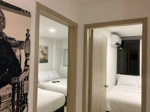 Hermoso Apartamento A UNA Cuadra de La Playa!
