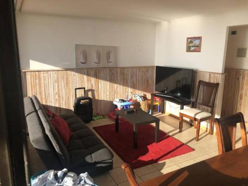 Stylish Familiar Apartment!