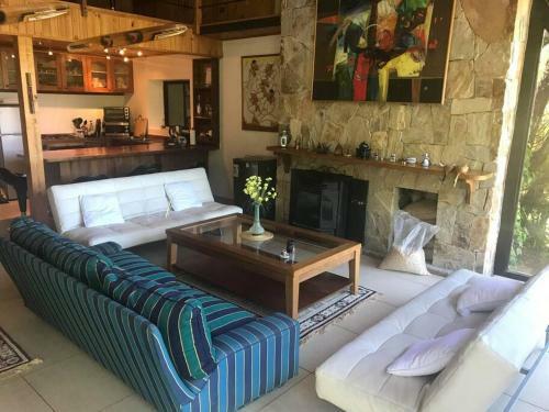 Hermosa Casa En Lago Vichuqu�n