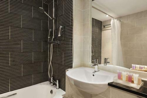 Ramada Hotel Warwick