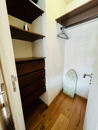 Apartamento Parque Bustamante, Metro Irarr�zaval, Free Parking