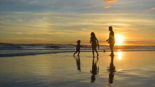 Playa Cove�as , La Sirenita Apartamentos
