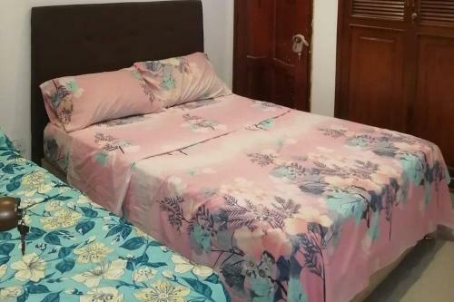 Agradable Casa A 200 M de La Playa. 14 Personas.