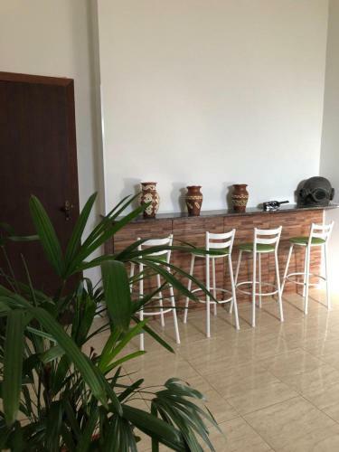Casa Beira Lago Com Vista Para Montanha