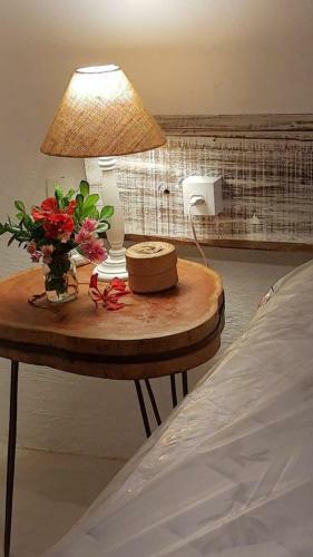 Linda Casa R�stica No Para�so de Escarpas Do Lago