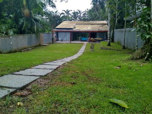 Casa de Praia Em Condom�nio Fechado.